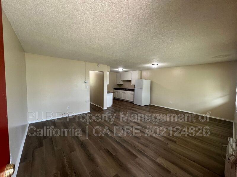 1240 Eunice Ct #17 - Photo 3 of 11