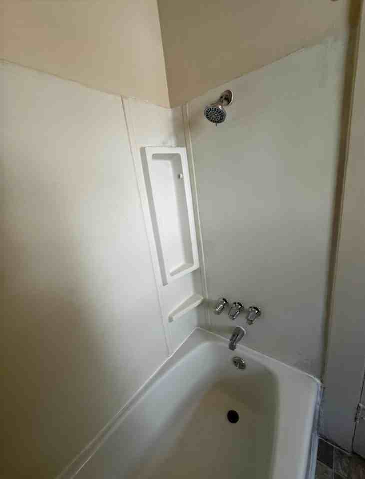 837 N Madison St - Photo 7 of 16