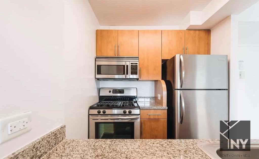 Gold St #3613 - Photo 3 of 15