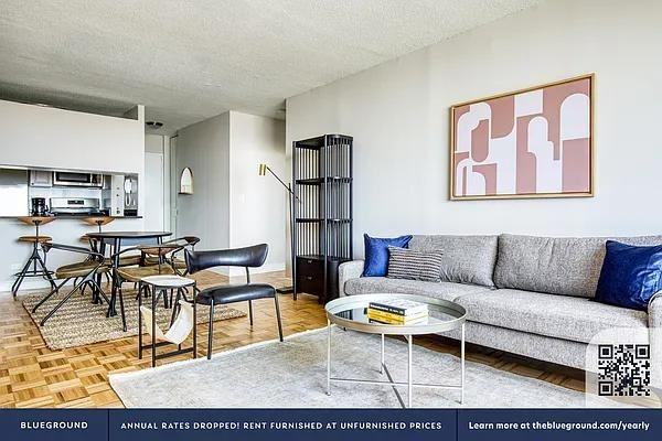 E 95th St #30G - Photo 3 of 20