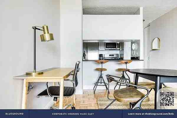 E 95th St #30G - Photo 5 of 20