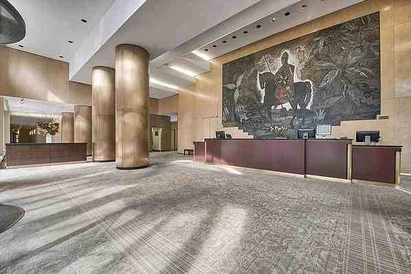 E 95th St #A33L - Photo 5 of 14