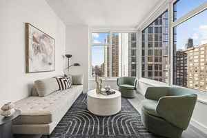 featured image of 3rd Ave #PHC