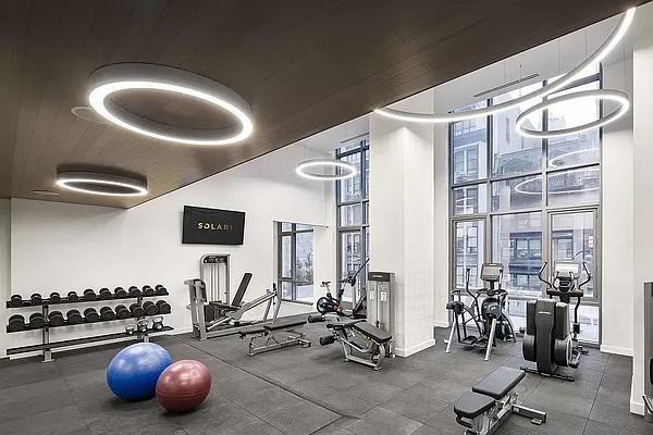 W 33rd St #10D - Photo 7 of 20