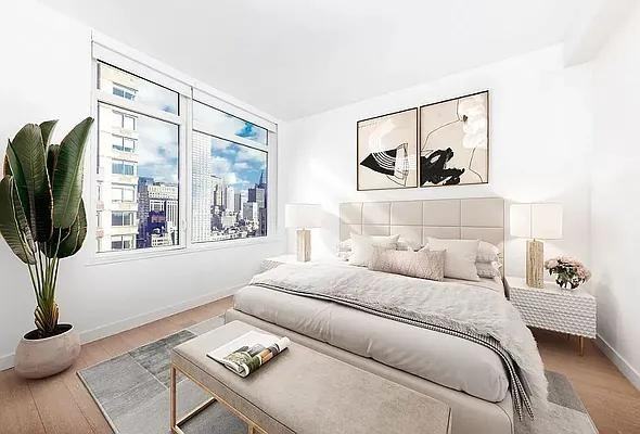 W 33rd St #34D - Photo 3 of 20