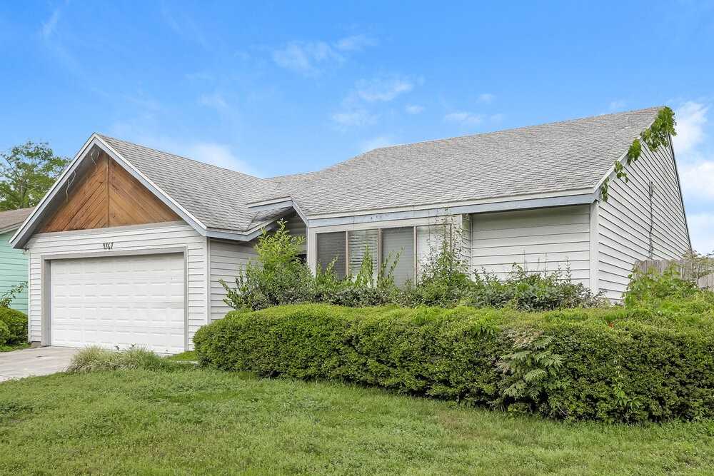4767 Wassail Dr - Photo 4 of 16