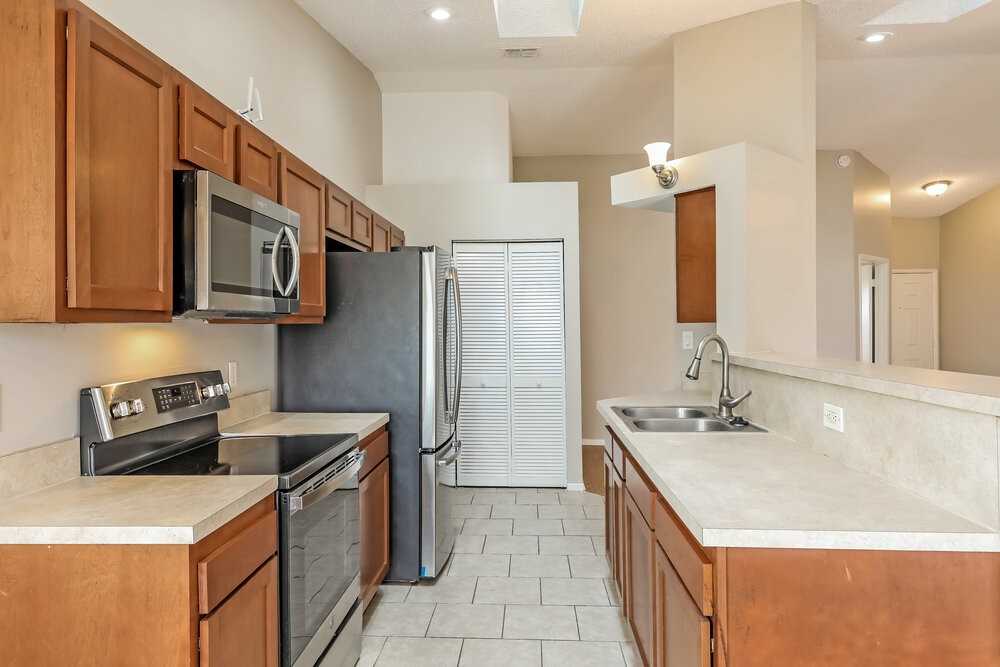 4767 Wassail Dr - Photo 7 of 16