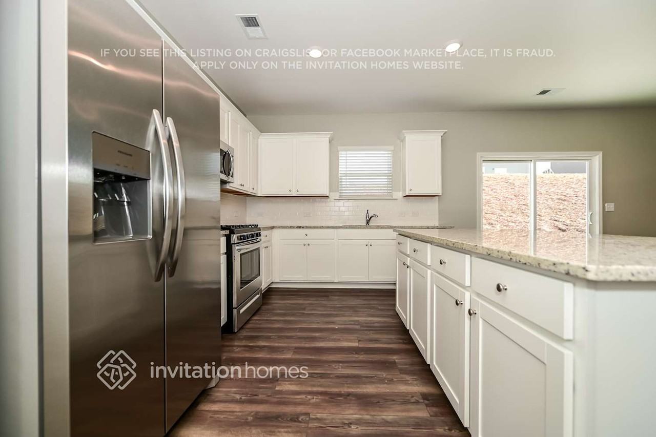 800 Gelderland Dr - Photo 5 of 18