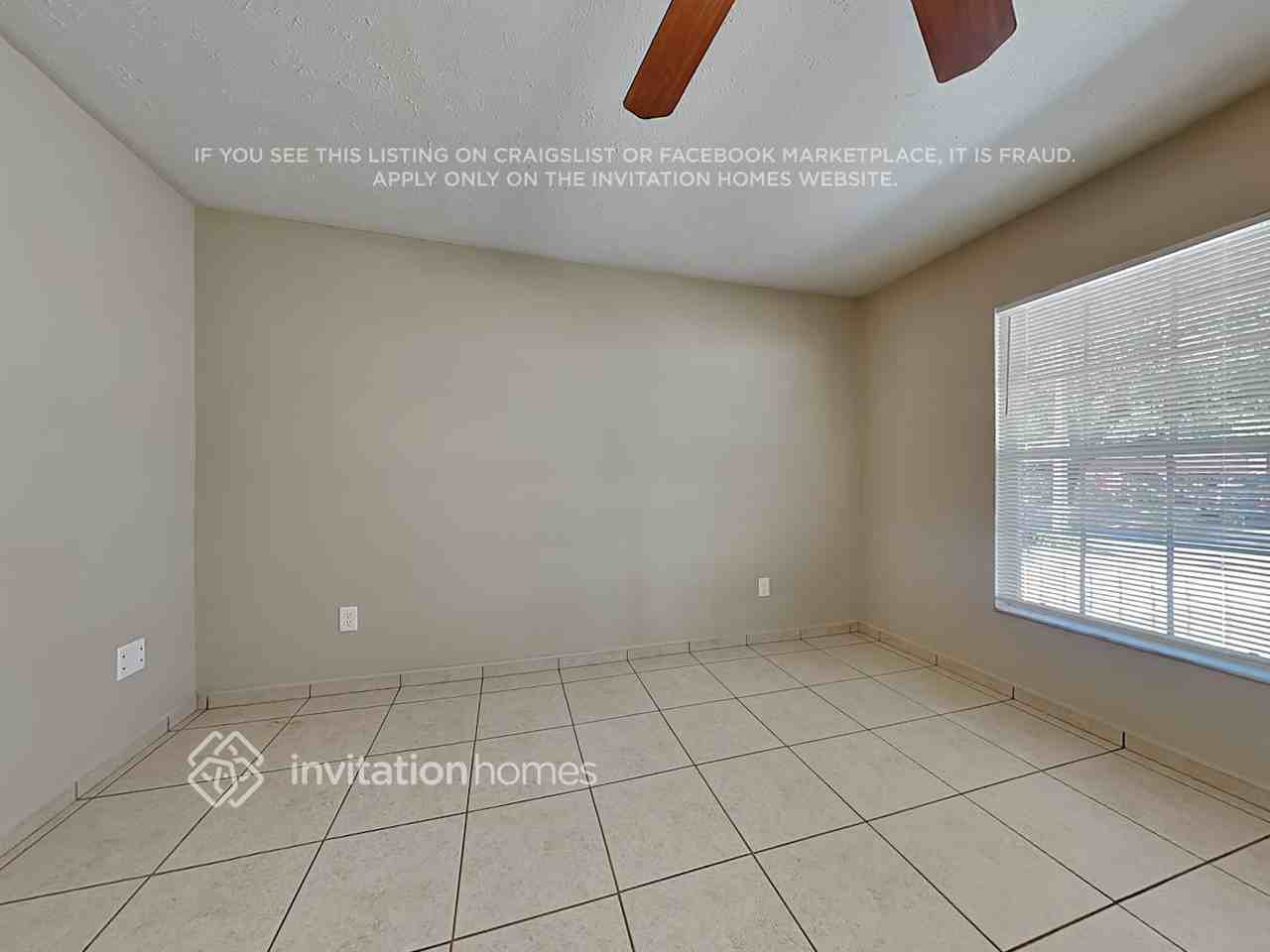 4822 Presidential St - Photo 5 of 17