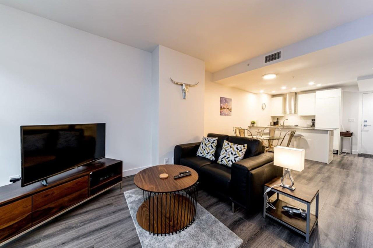 1283 Howe St #1222946P - Photo 5 of 14