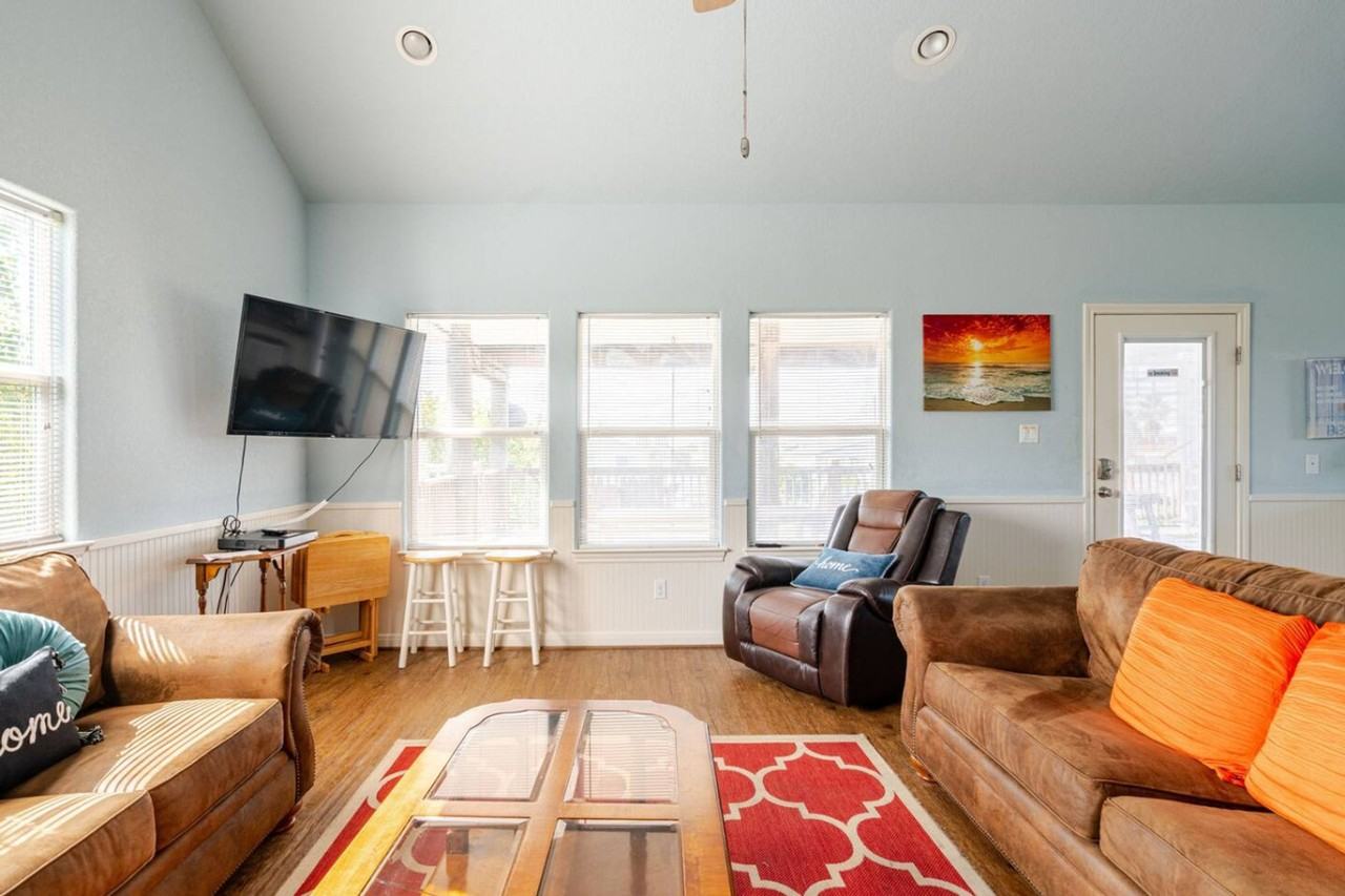 948 Kahla Dr #1223246P - Photo 2 of 50