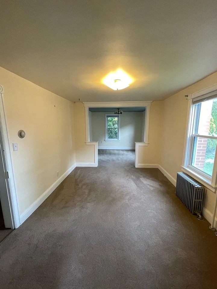 1734 Newport Ave - Photo 2 of 16