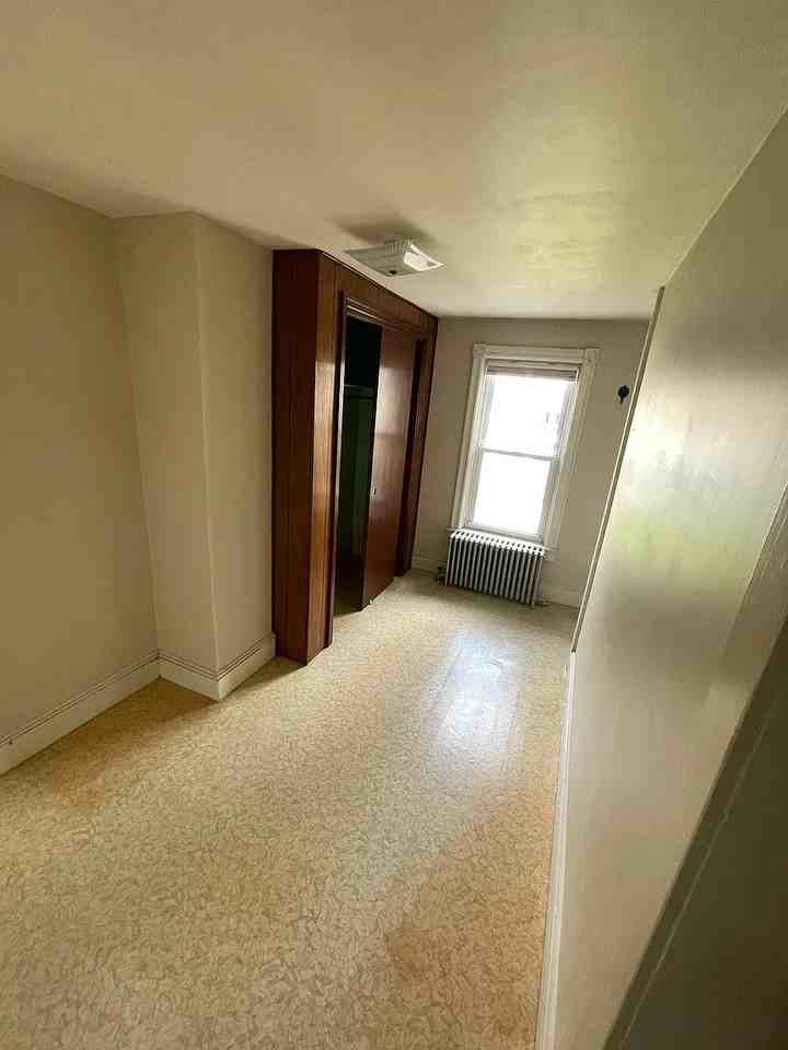 1734 Newport Ave - Photo 3 of 16