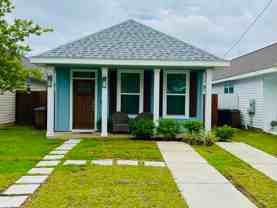 2071 W Romana St - Photo 1 of 1