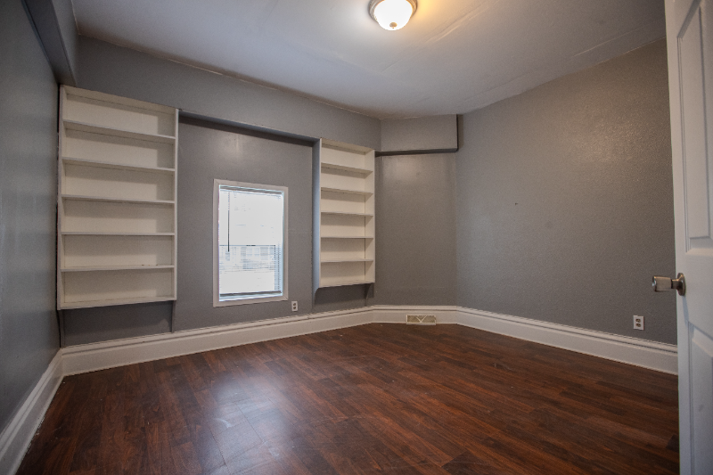 226 S London Ave #1 - Photo 2 of 12