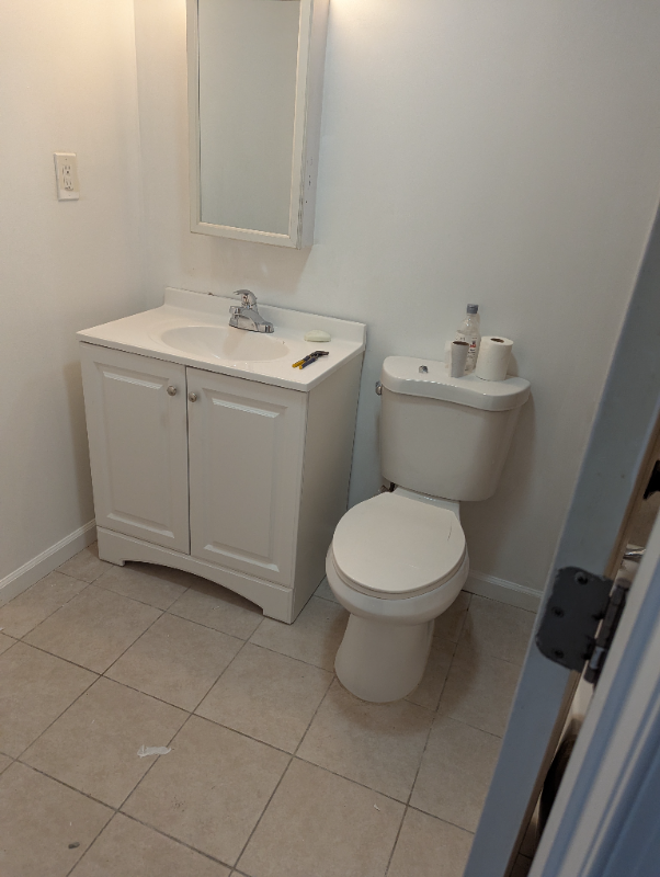 4 Weyburn Ct - Photo 2 of 8