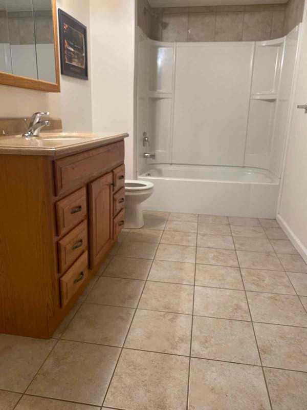 901 W Holland Ave - Photo 2 of 15