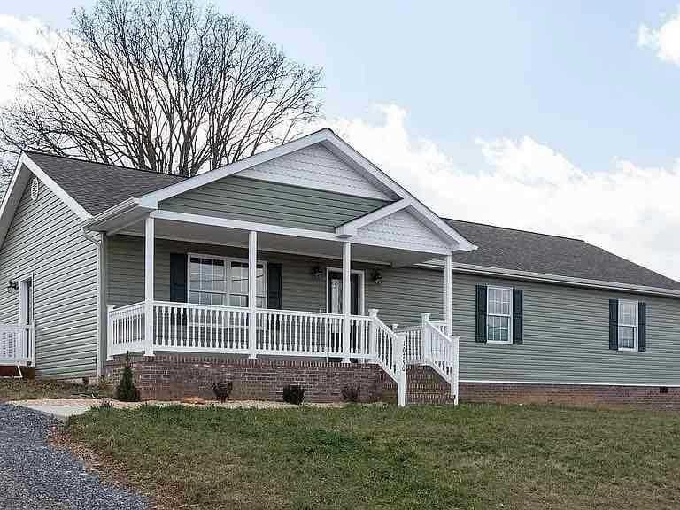 16750 E Marshall Ave - Photo 3 of 17