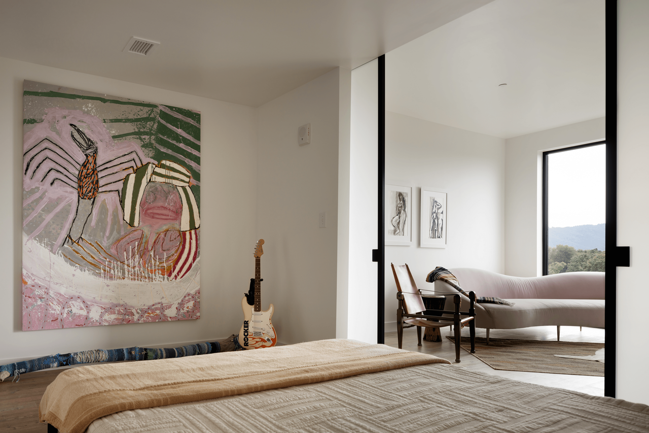 Six hundred West Main - Photo 4 of 14