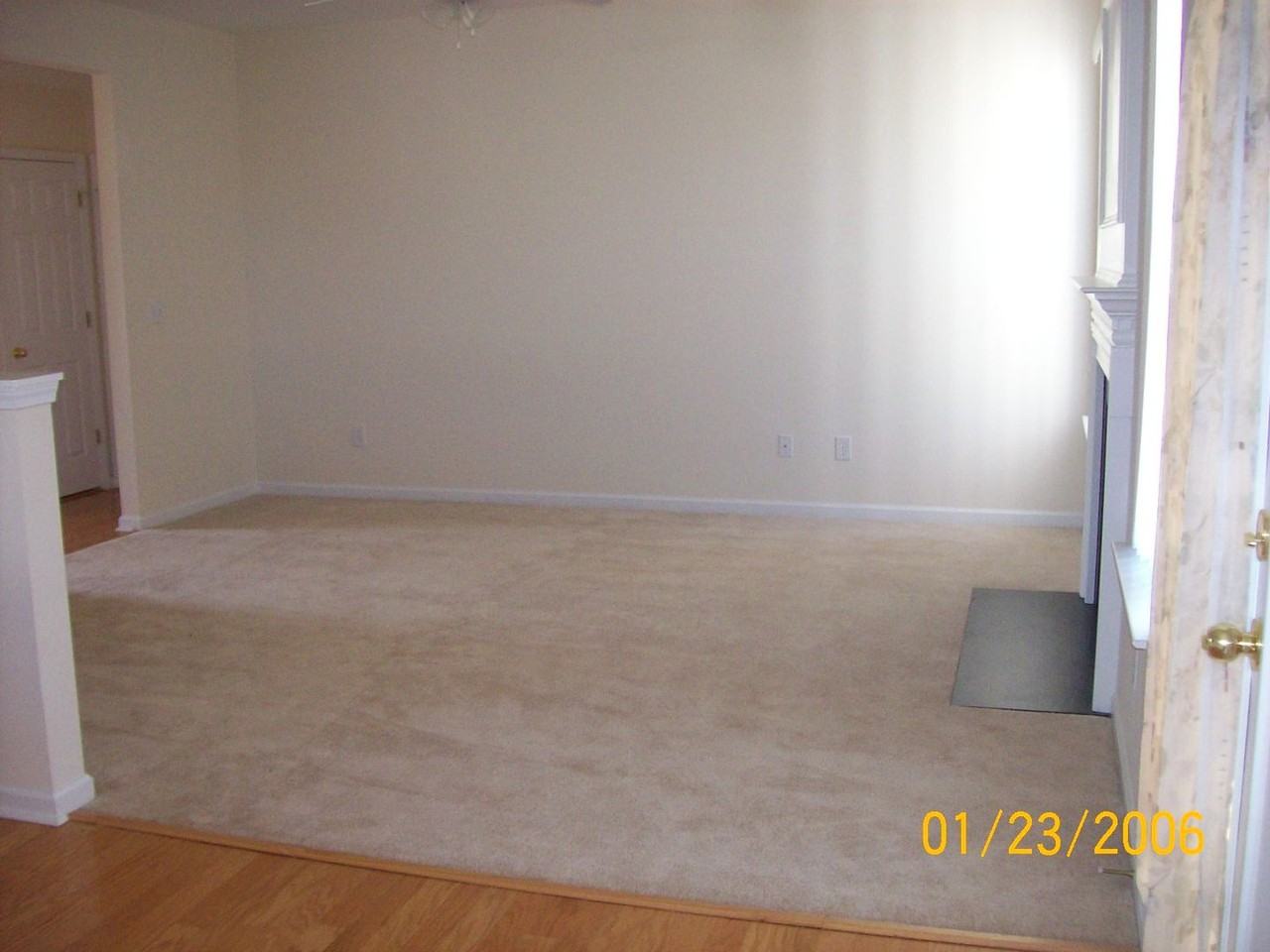 112 Coxton Mill Ct - Photo 5 of 20