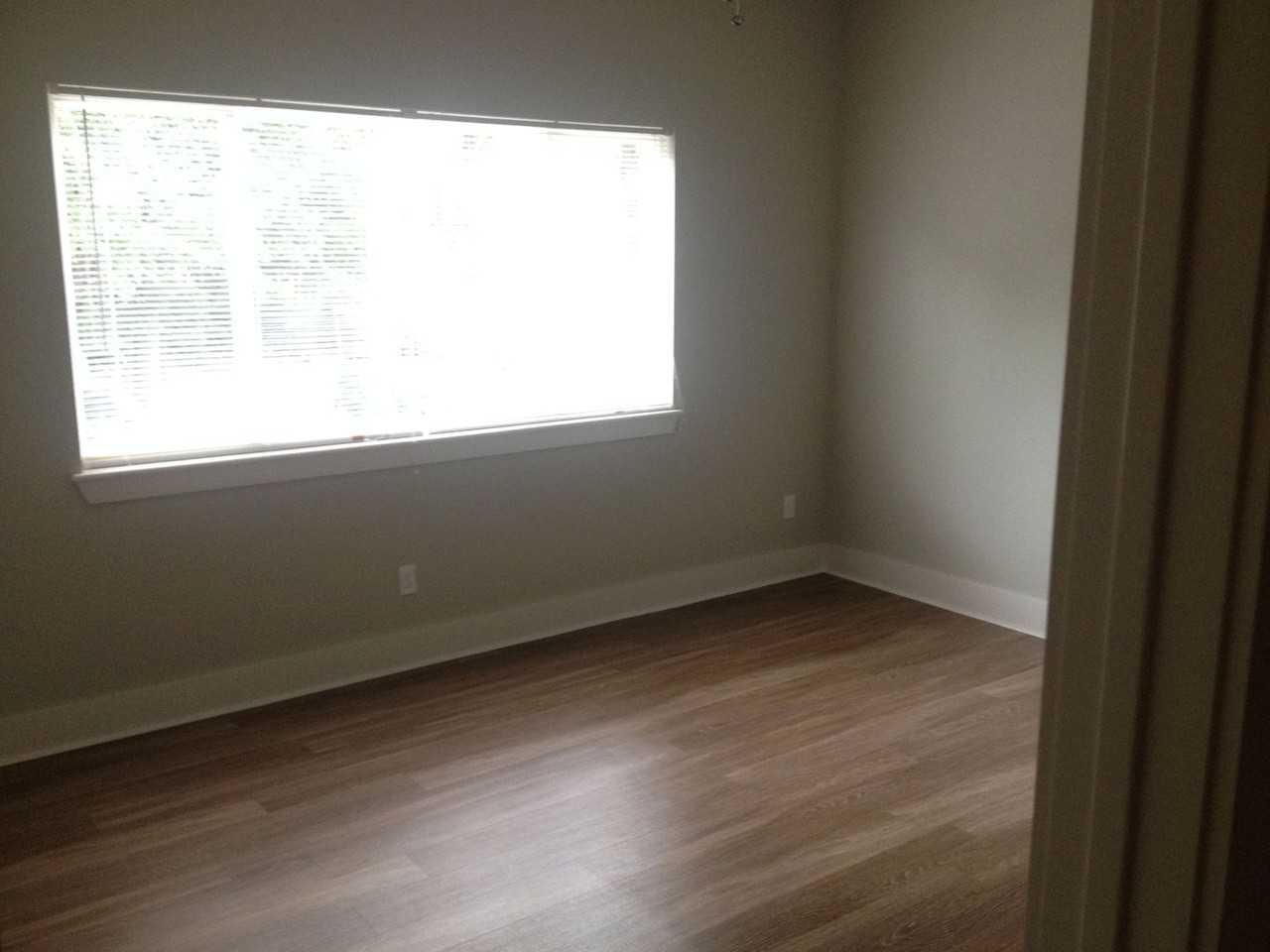 2748 2748 & 2750 West Wildwood Drive - Photo 6 of 26