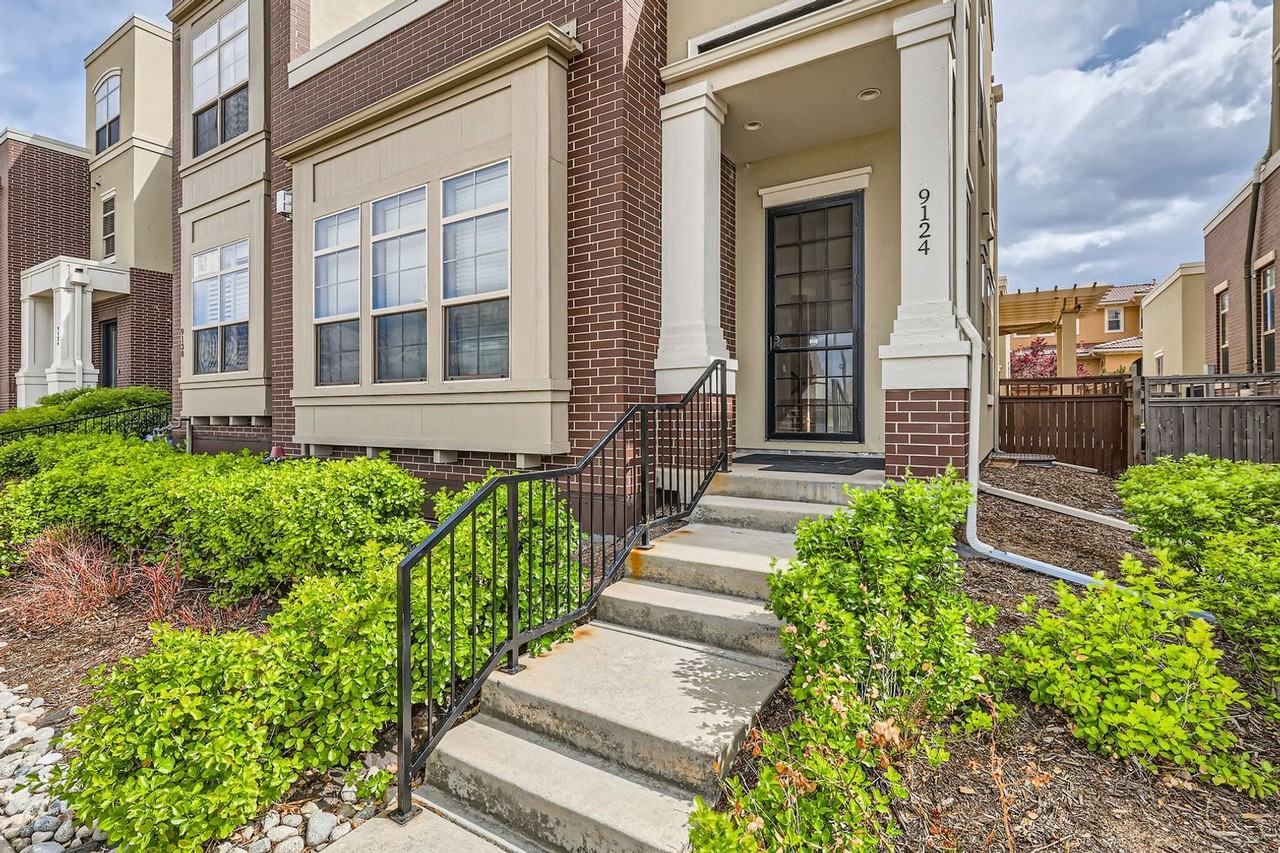 9124 Martin Luther King Blvd - Photo 2 of 17