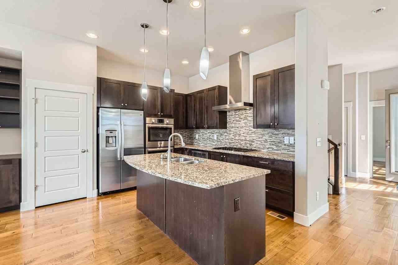 9124 Martin Luther King Blvd - Photo 3 of 17