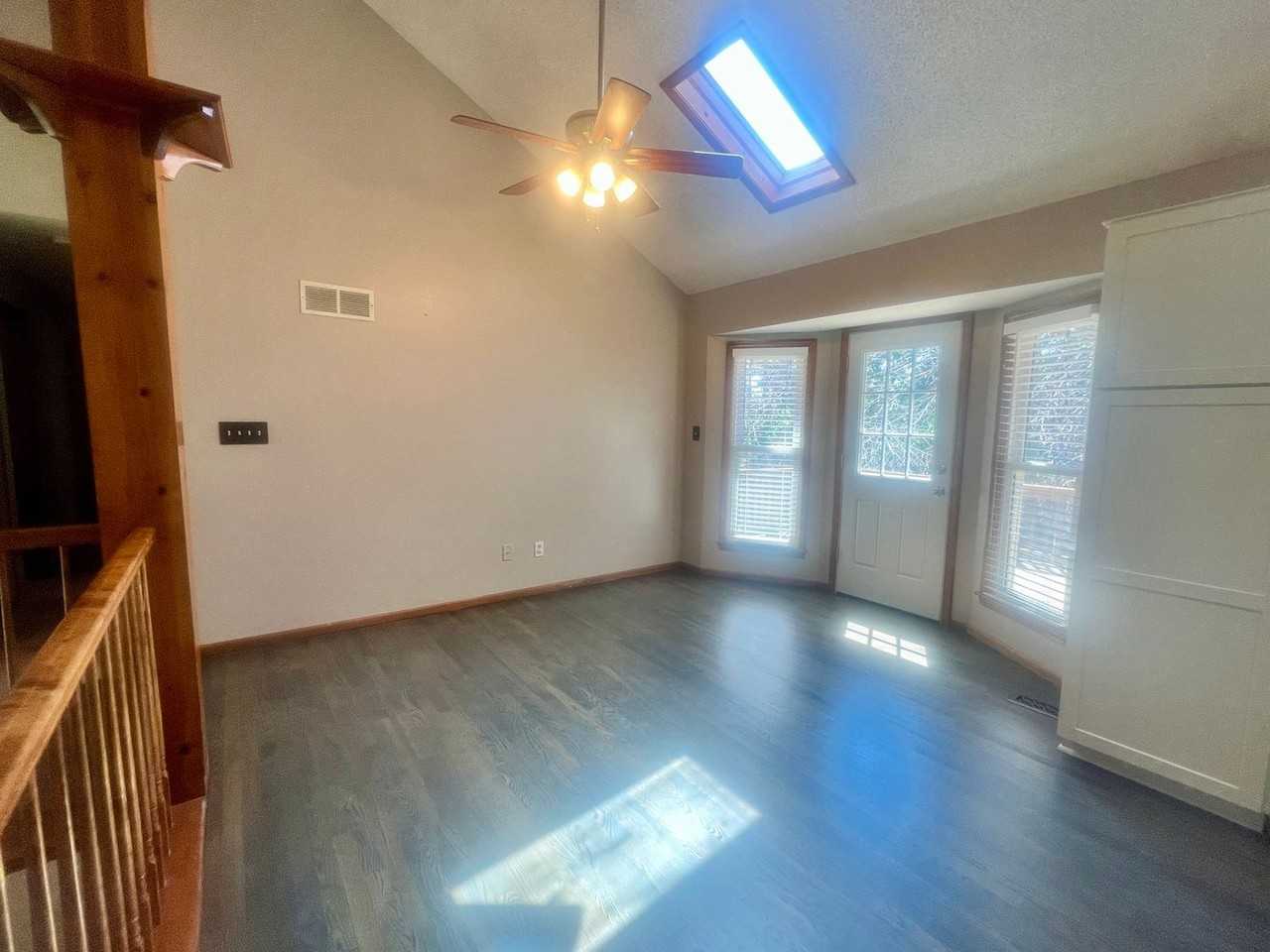 1100 Ne Ball Dr - Photo 6 of 20