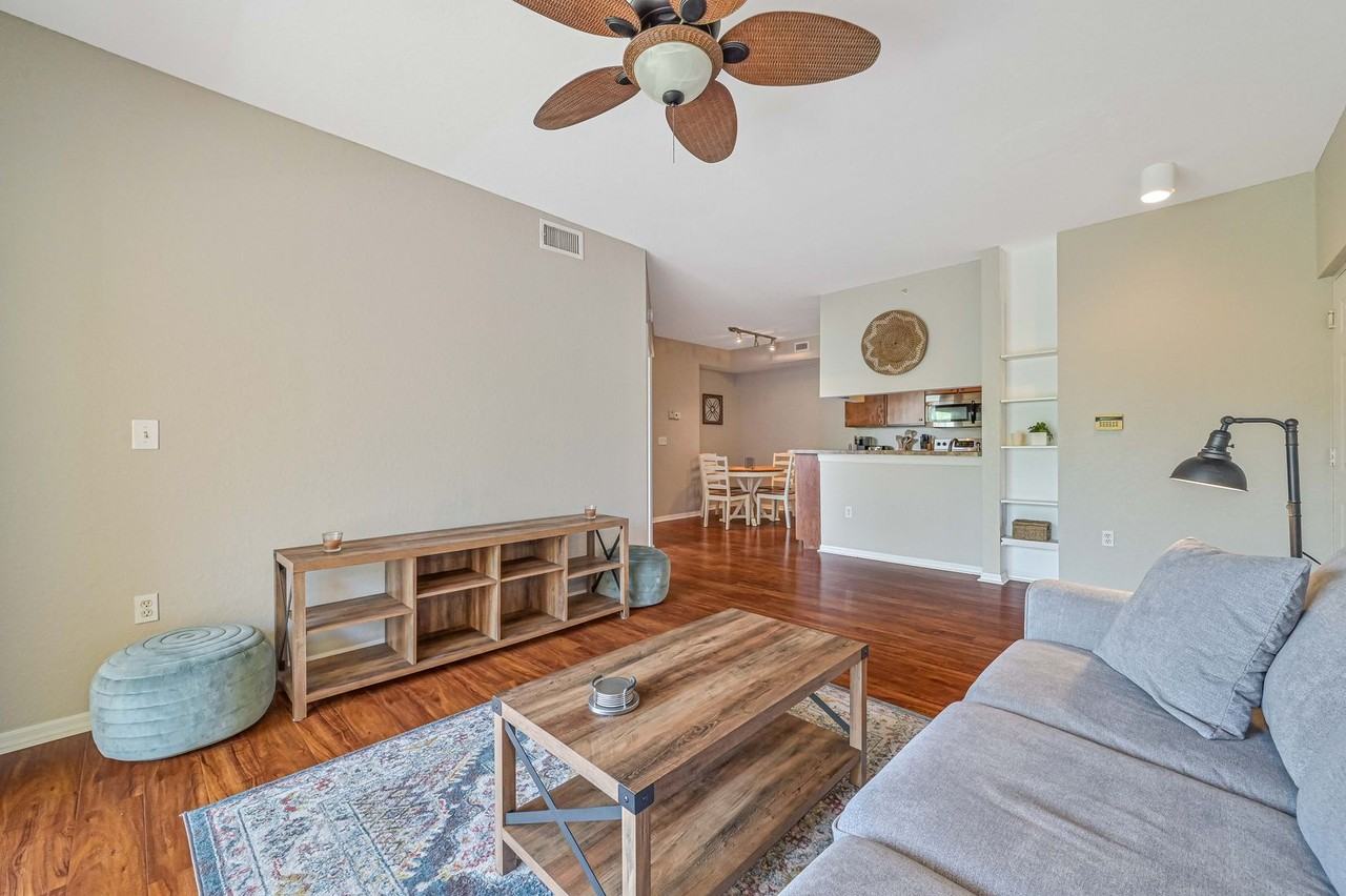 6341 Aragon Way #205 - Photo 6 of 24