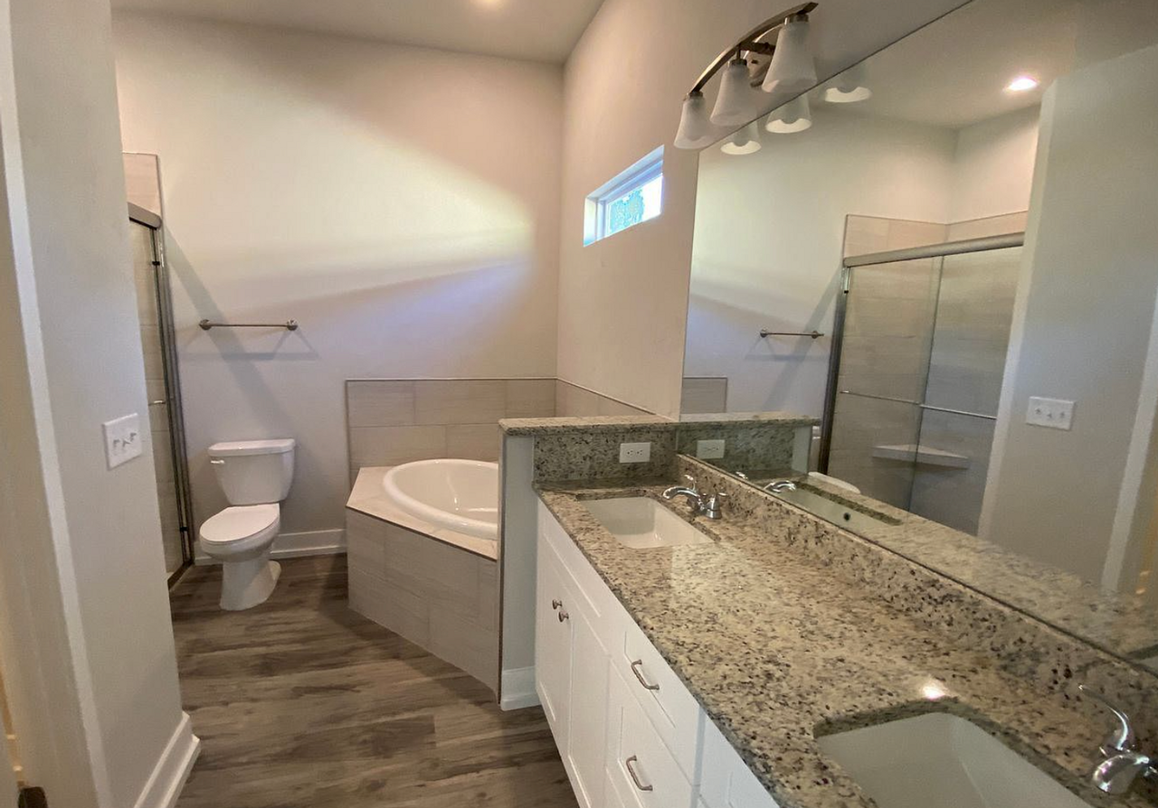 416 Nw 1st St - Photo 7 of 8