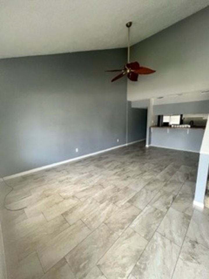 1206 Stephen Dr - Photo 2 of 19