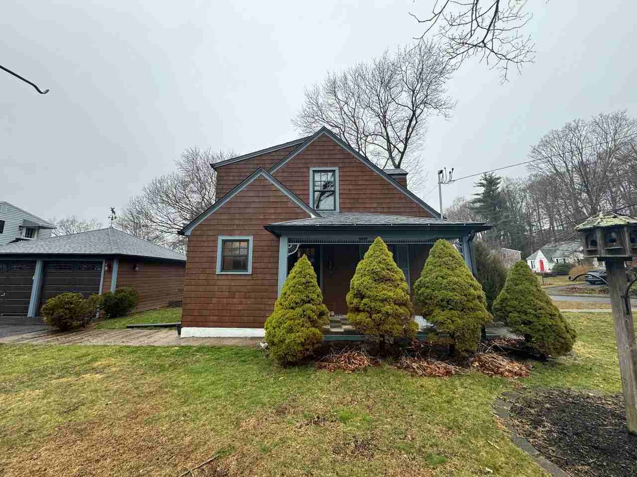 123 Steinmann Ave - Photo 2 of 22