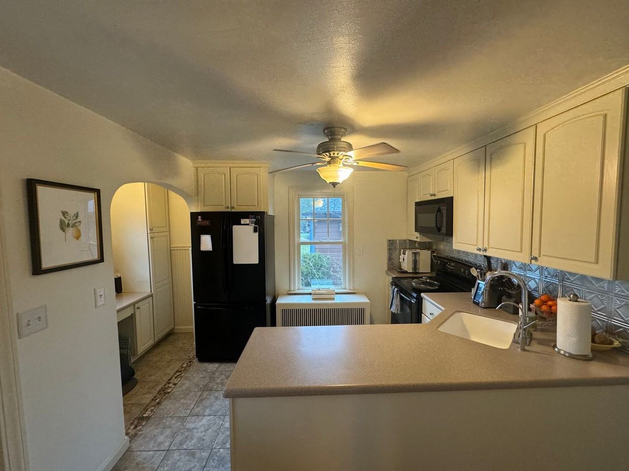 123 Steinmann Ave - Photo 3 of 22