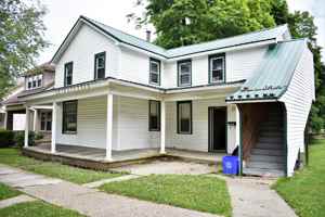 featured image of 1029 School St