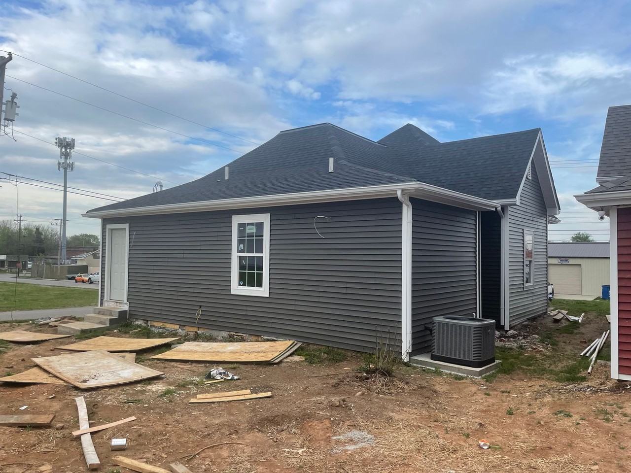 139 W 10th Ave - Photo 7 of 8