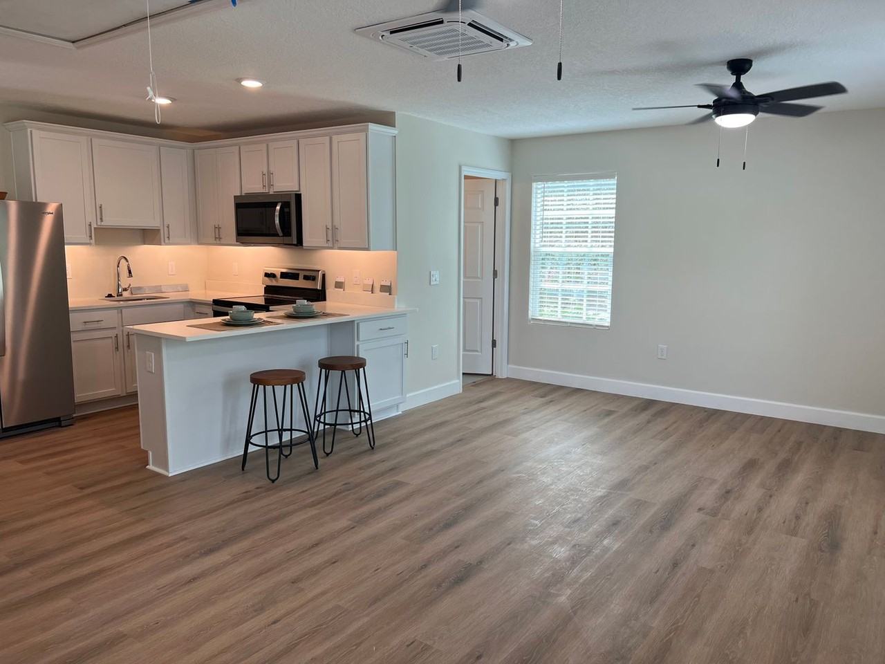 510 Greenbrier Ave - Photo 3 of 11