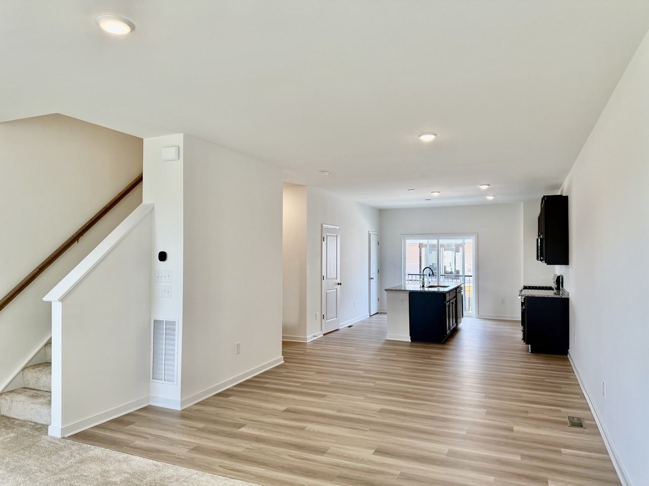 15913 Misty Blue Aly #NA - Photo 2 of 27