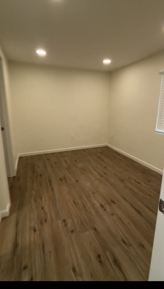 318 N F St - Photo 2 of 4