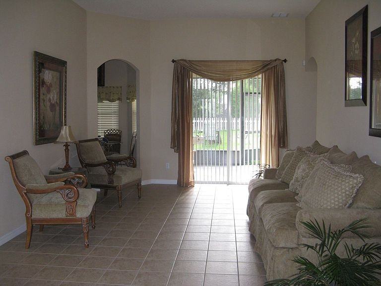 2706 Patrician Cir #NA - Photo 3 of 43