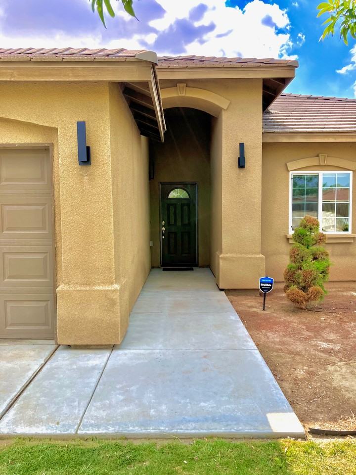 725 Costa Alyssa Ct #NA - Photo 3 of 27