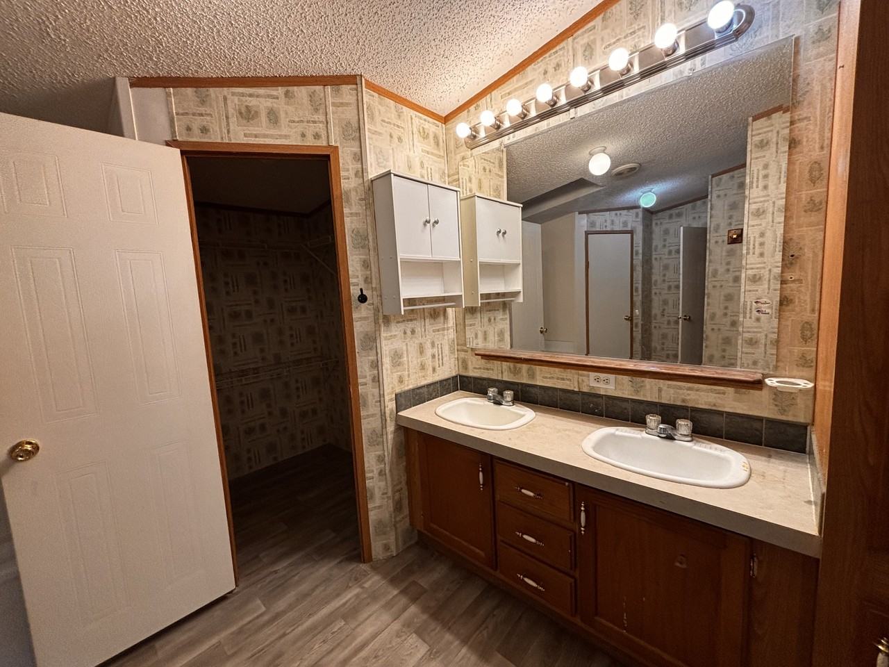 136 Brown Farms Dr #NA - Photo 5 of 12