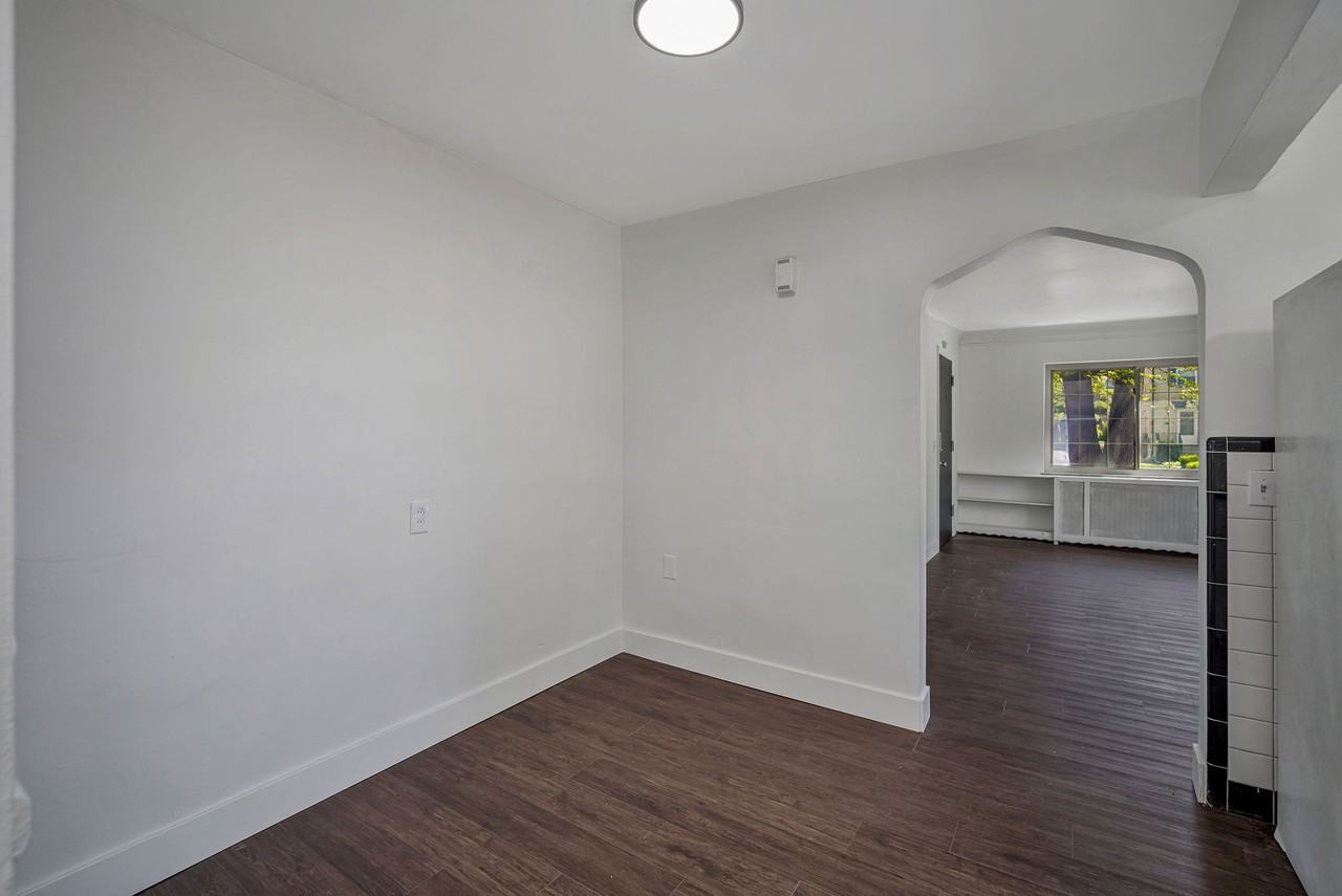 6313 Girard Ave #1 - Photo 7 of 20