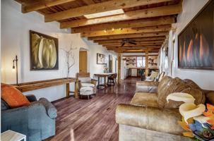 featured image of 901 Dunlap St #NA