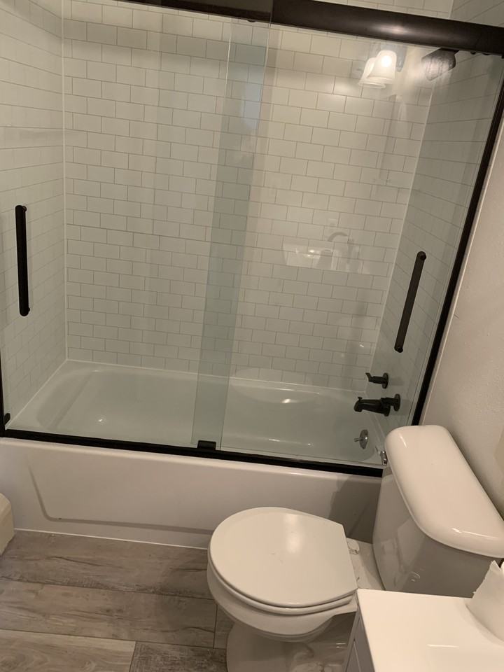 106 14th St Sw #106 - Photo 3 of 7