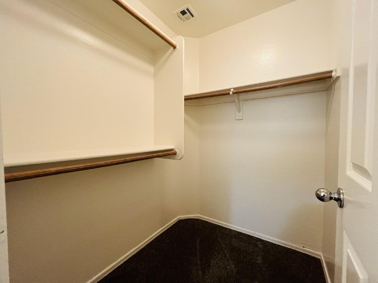 7372 West Ian Drive - Photo 3 of 6