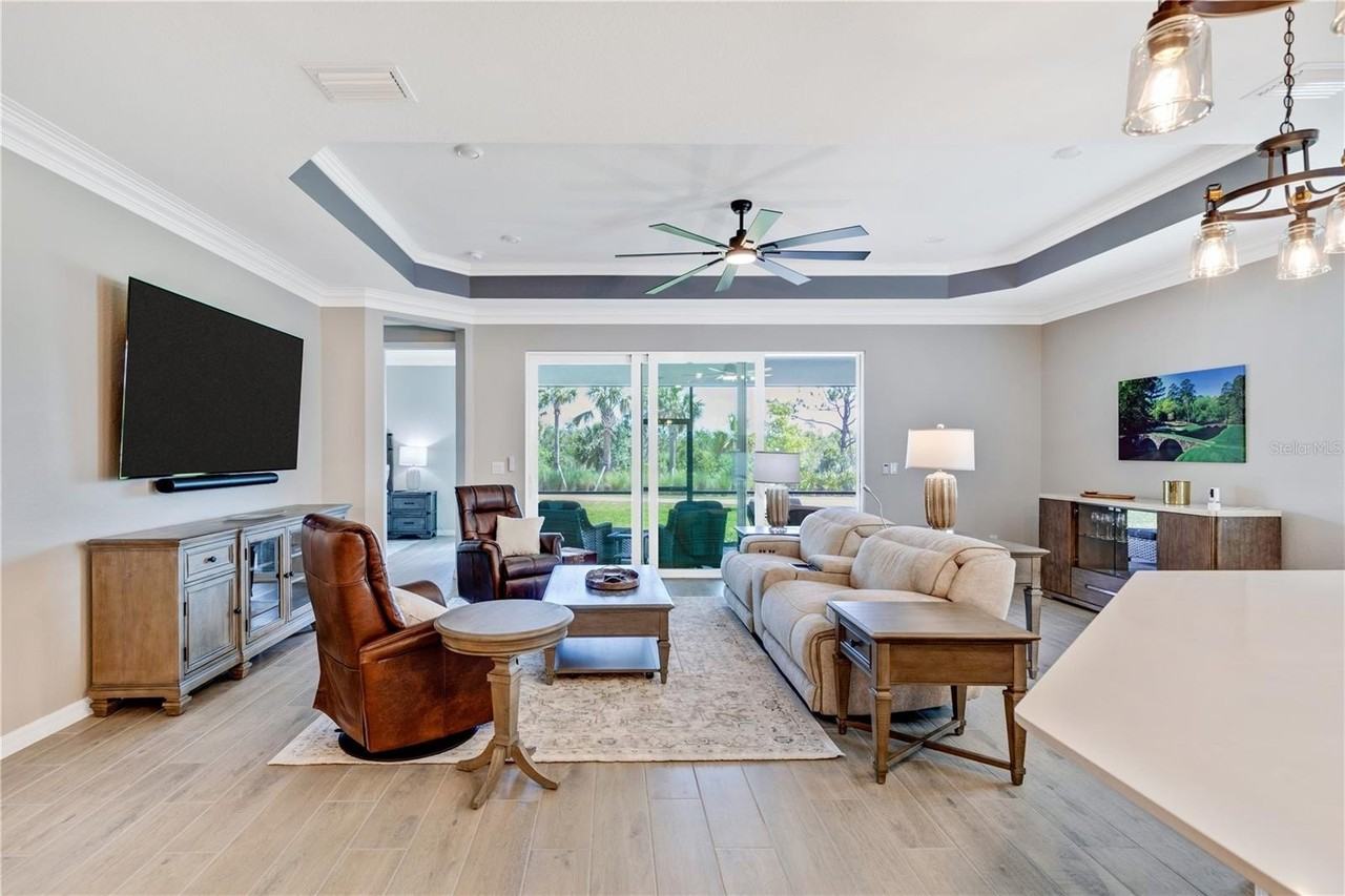 12584 Wellen Golf Street - Photo 7 of 50