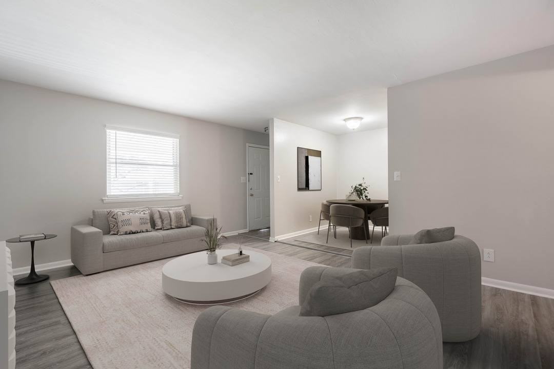 Oyster Point Place - Photo 4 of 18