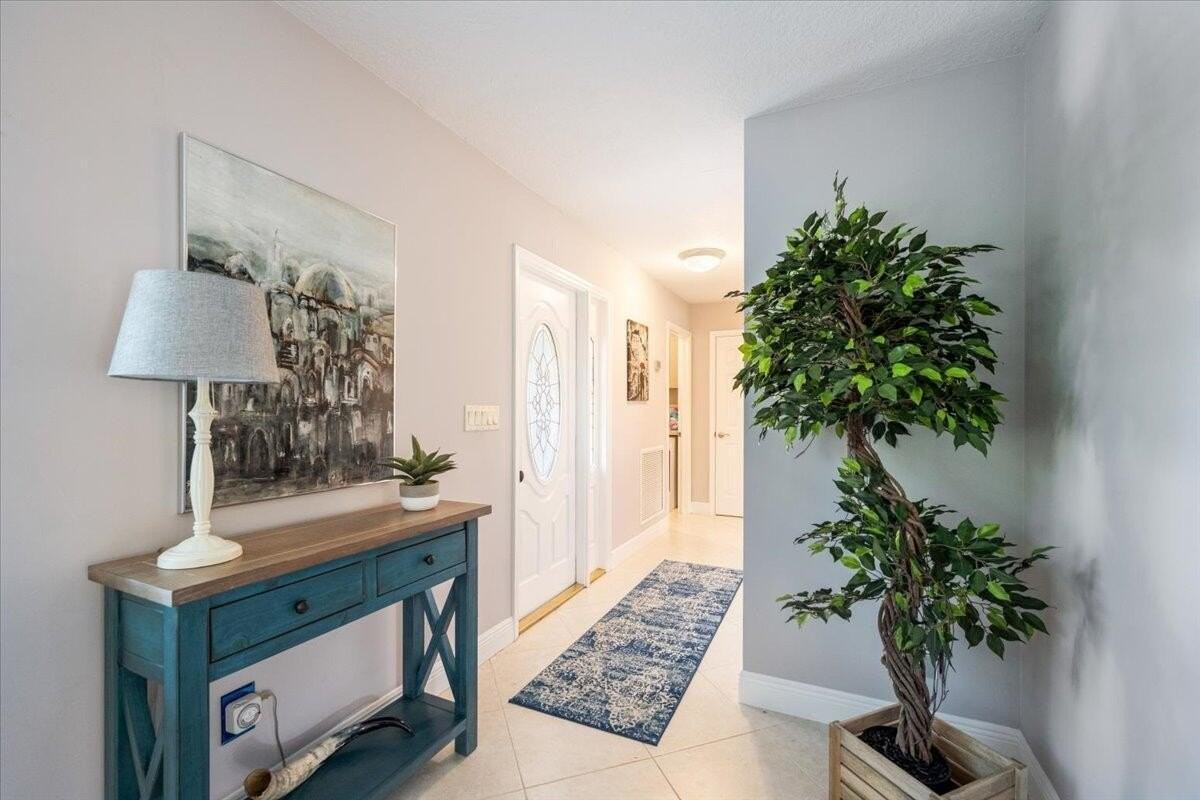 13937 Exotica Lane - Photo 2 of 28