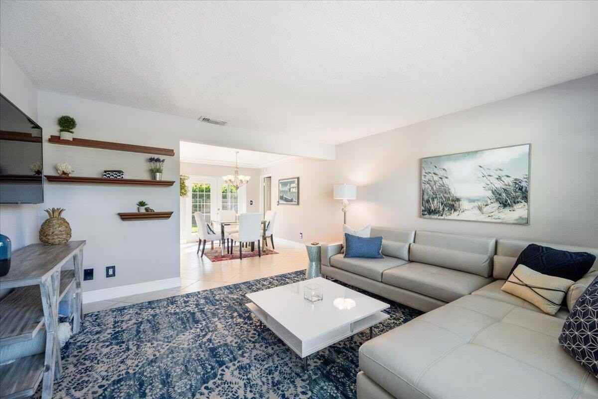 13937 Exotica Lane - Photo 3 of 28