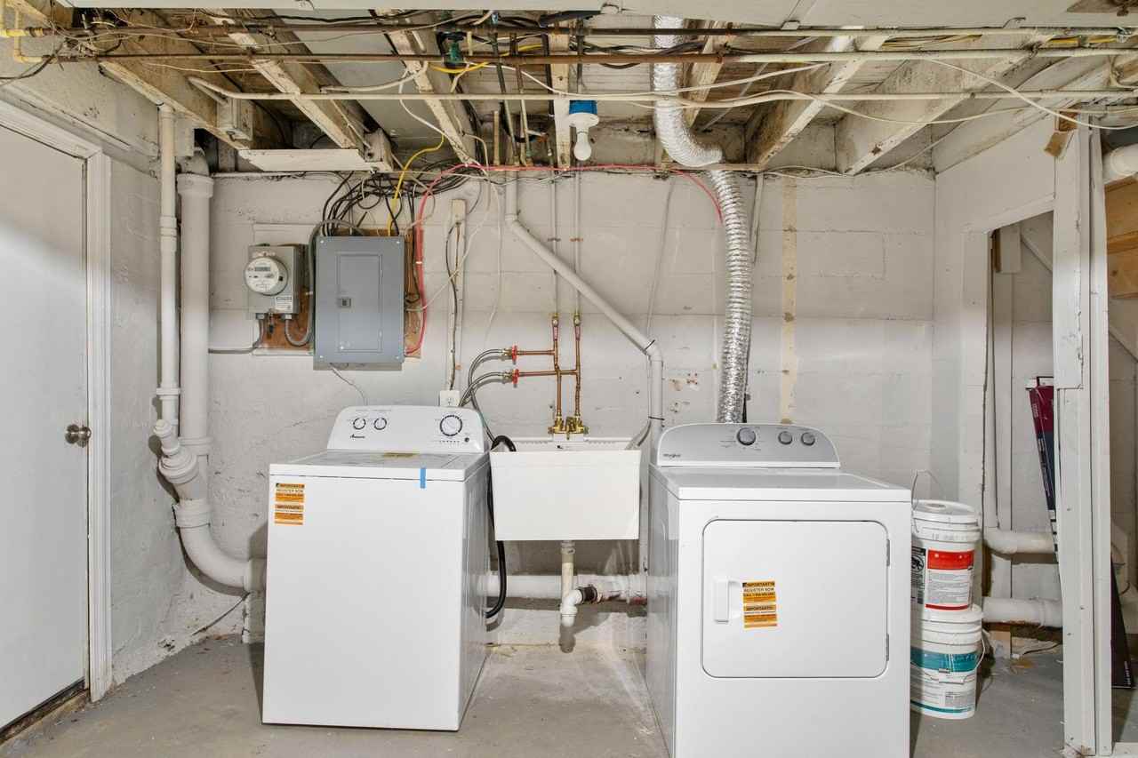 Raspe Ave - Photo 4 of 9